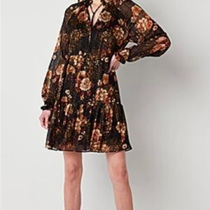 Ronni Nicole long sleeve dress size 10